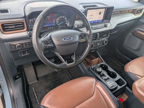 Used 2022 Ford Maverick Lariat w/ Lariat Luxury Package image 10