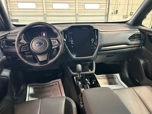 Used 2026 Subaru Forester Touring AWD/4WD image 4