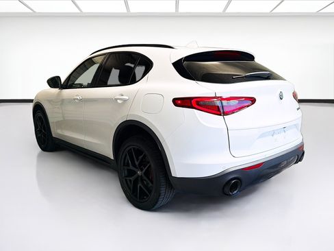 Used 2020 Alfa Romeo Stelvio w/ Nero Edizione RWD image 6
