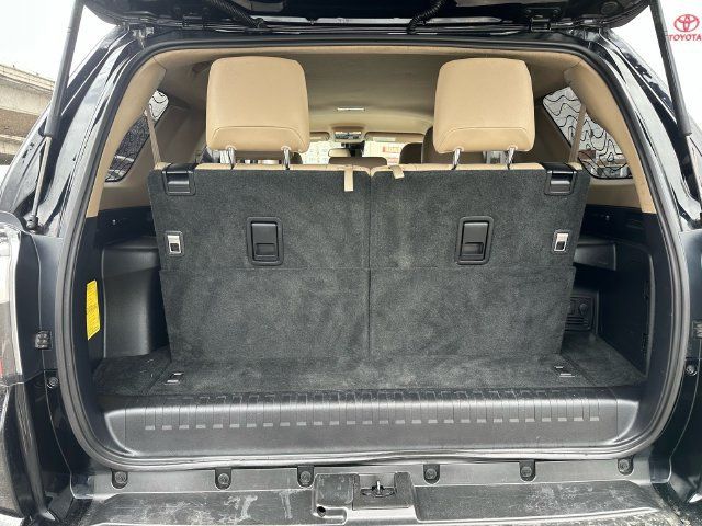 Certified 2021 Toyota 4Runner SR5 Premium AWD/4WD image 29