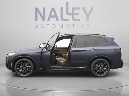 Used 2024 BMW X3 sDrive30i w/ M Sport Package RWD image 3
