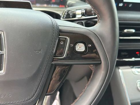 New 2026 Lincoln Aviator 2WD image 25
