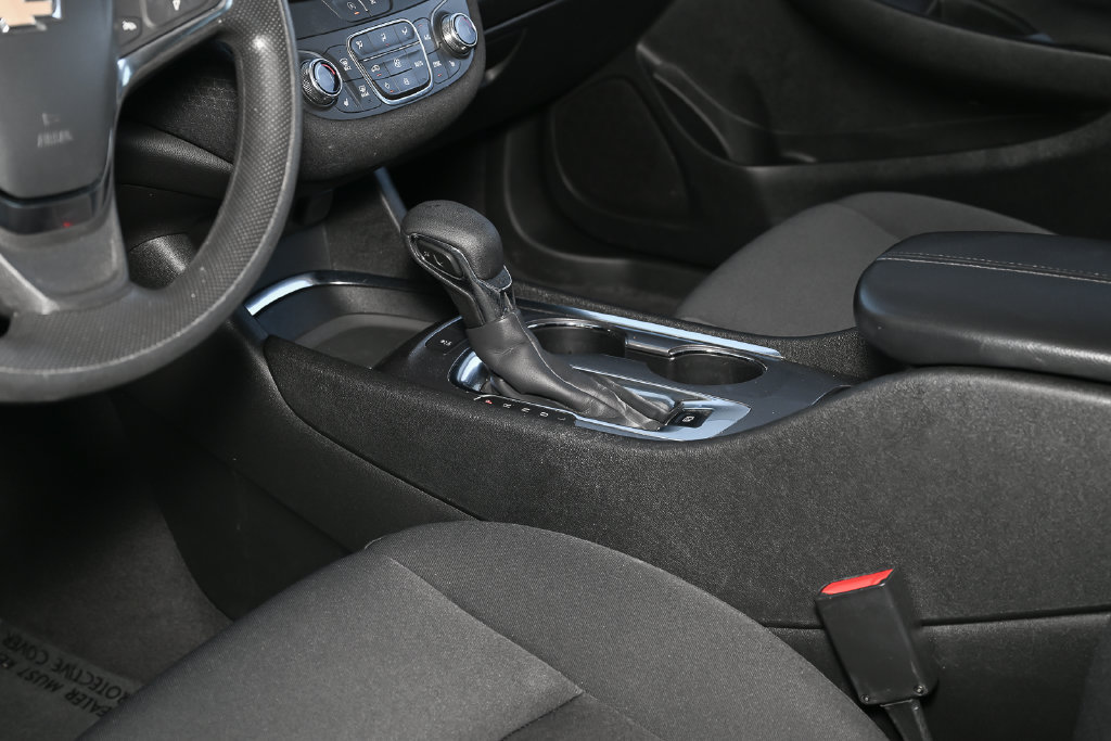 Used 2024 Chevrolet Malibu LT FWD image 35
