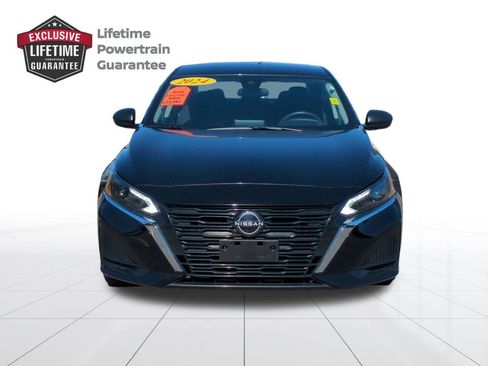 Certified 2024 Nissan Altima 2.5 SV image 8