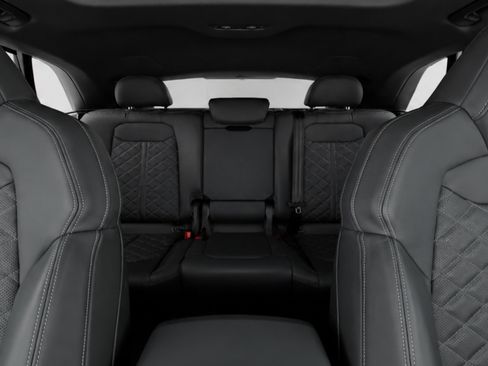 Certified 2023 Audi SQ8 Prestige w/ Prestige Package AWD/4WD image 20