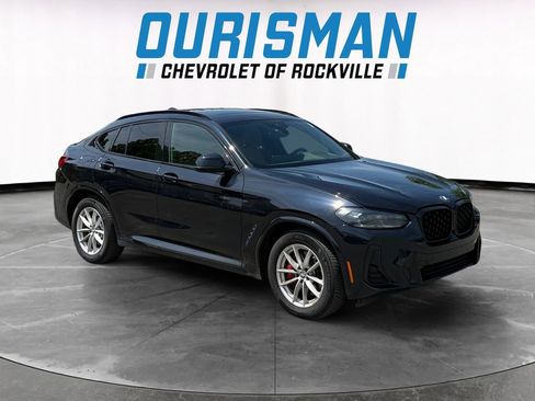 Used 2022 BMW X4 xDrive30i AWD/4WD image 1