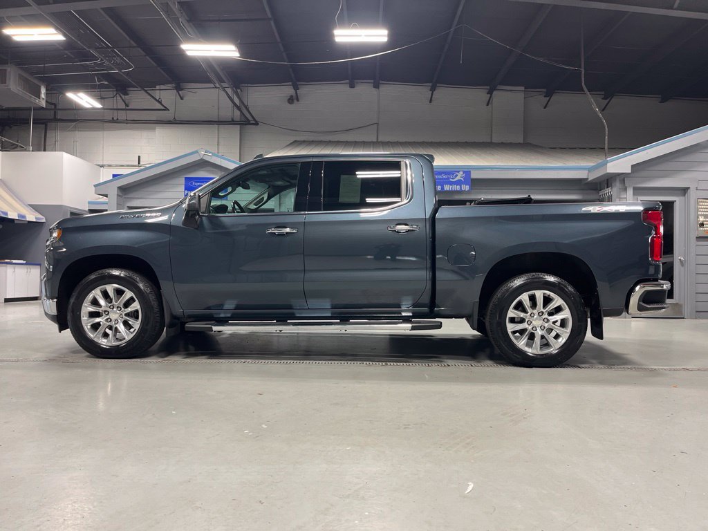 Used 2019 Chevrolet Silverado 1500 LTZ w/ LTZ Plus Package AWD/4WD image 4
