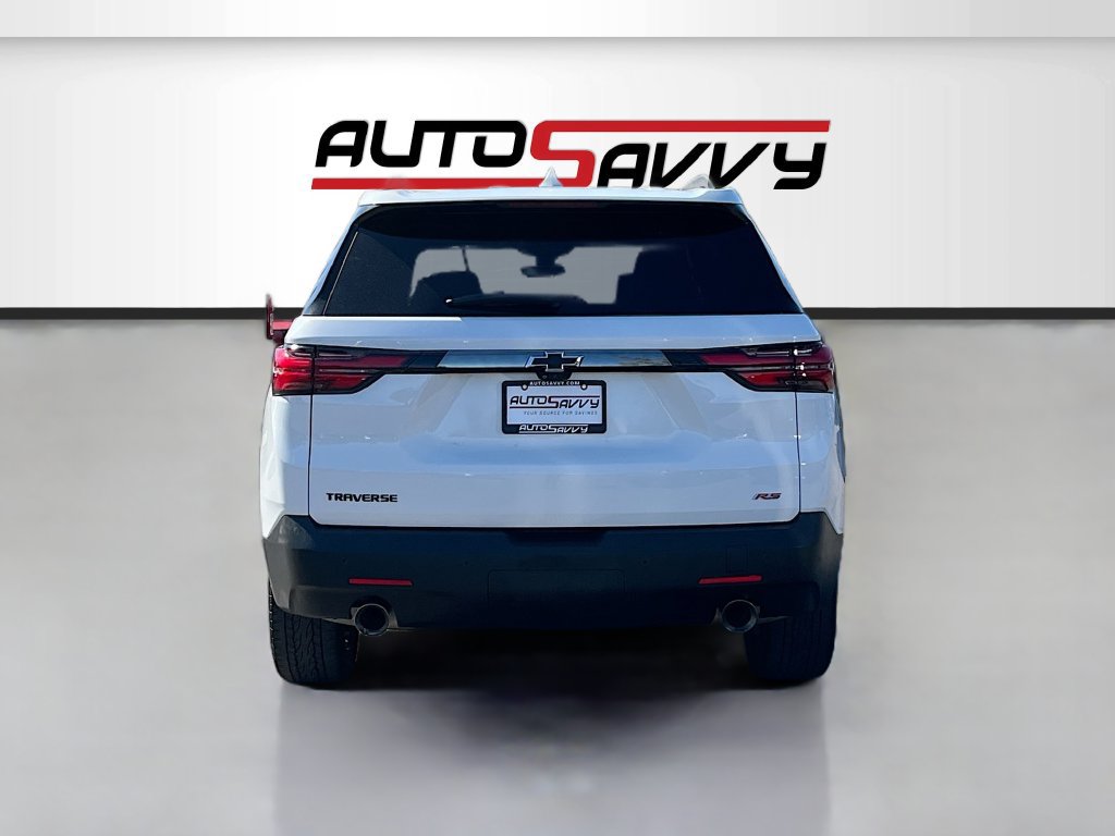 Used 2023 Chevrolet Traverse RS FWD image 6