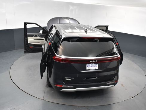 Certified 2024 Kia Carnival LX image 22