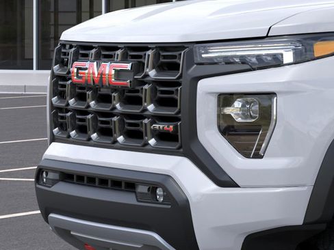 New 2026 GMC Canyon AT4 image 38