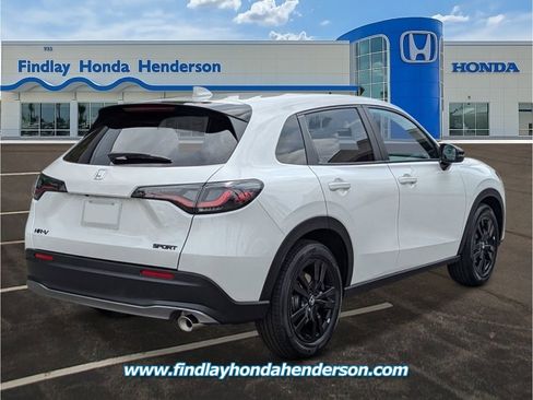 New 2027 Honda HR-V Sport image 4