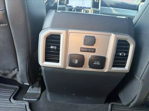 Used 2022 Ford F250 Lariat w/ Black Appearance Package AWD/4WD image 22