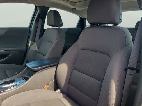 Used 2024 Chevrolet Malibu LT image 23