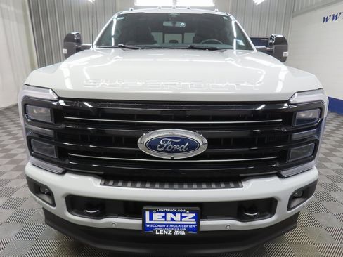 Used 2025 Ford F250 Platinum w/ FX4 Off-Road Package image 55