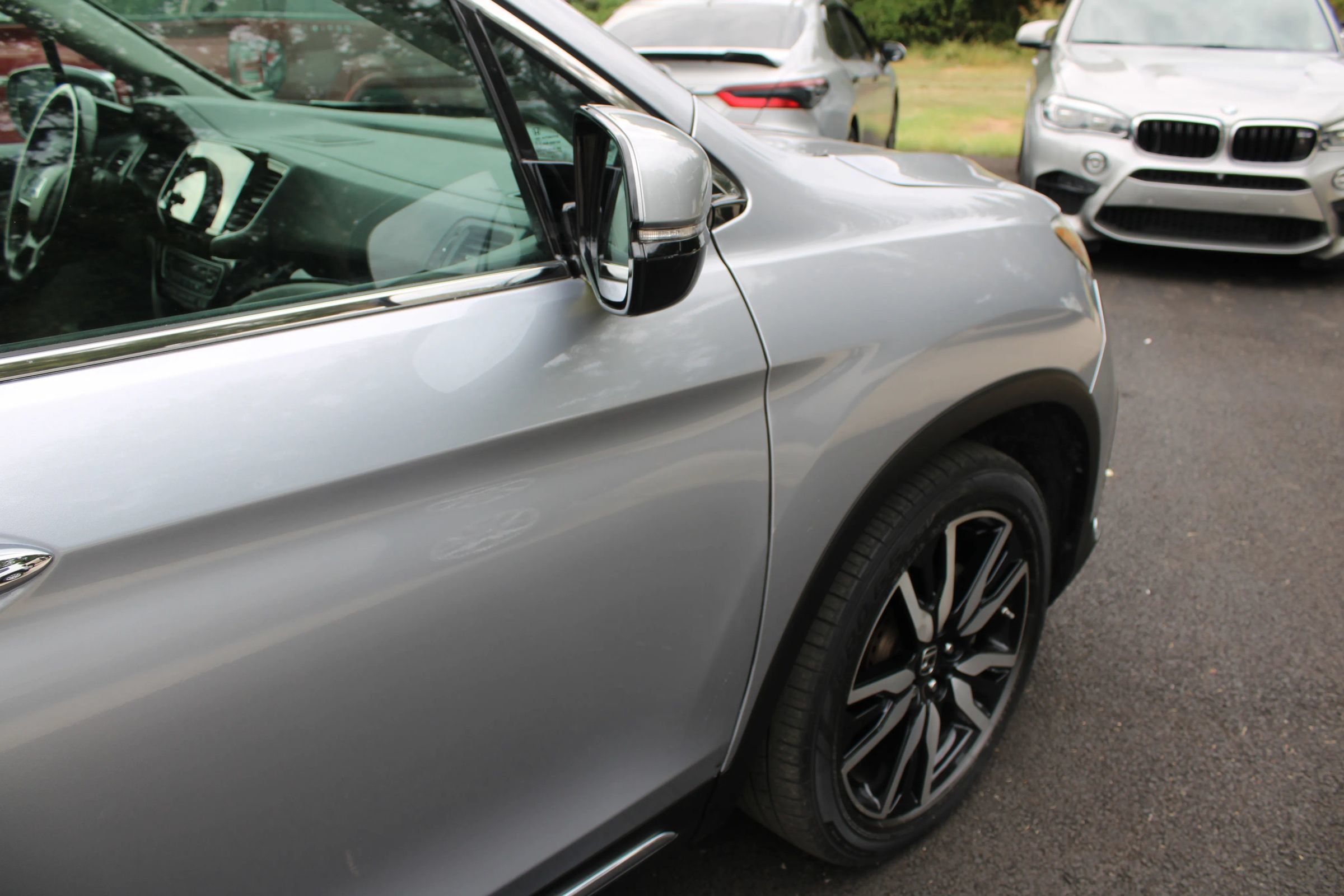 Used 2020 Honda Pilot Touring image 10