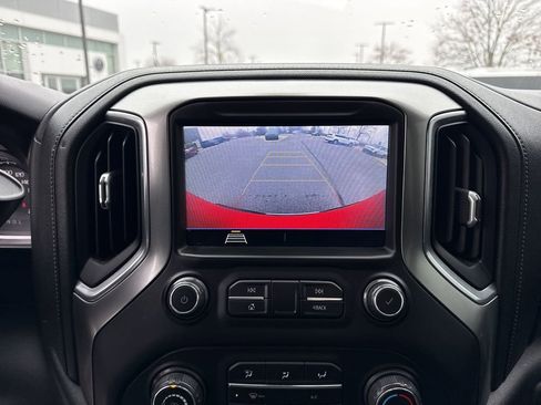 Used 2020 Chevrolet Silverado 1500 LT image 29