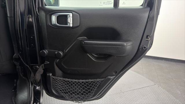 Used 2023 Jeep Wrangler Unlimited Sport AWD/4WD image 19