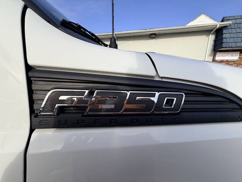Used 2014 Ford F350 XL w/ Power Equipment Group image 32