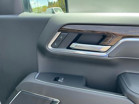 New 2026 GMC Sierra 1500 SLE AWD/4WD image 32