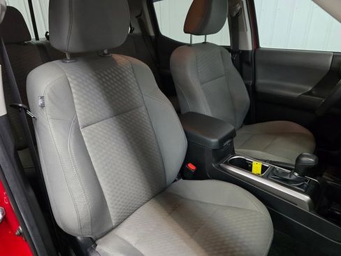 Used 2022 Toyota Tacoma SR5 image 31
