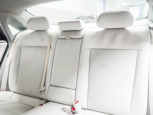 Used 2024 Hyundai Ioniq 6 Limited image 45