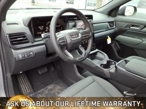 New 2026 GMC Terrain AT4 image 3