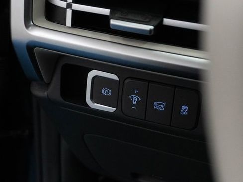 Used 2024 Hyundai Santa Fe SEL FWD image 22