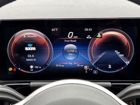 Used 2023 Mercedes-Benz GLA 250 4MATIC image 32