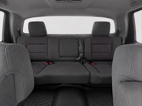 Used 2014 Nissan Titan SV w/ SV Value Truck Package AWD/4WD image 20