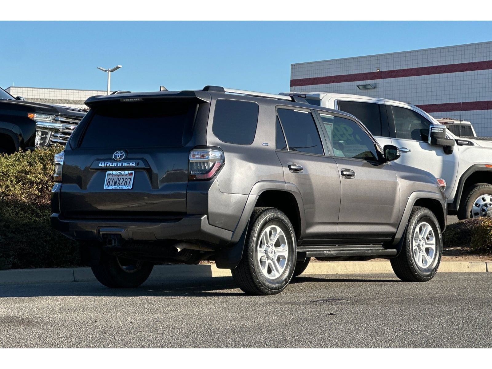 Certified 2022 Toyota 4Runner SR5 Premium w/ Moonroof Package RWD image 4
