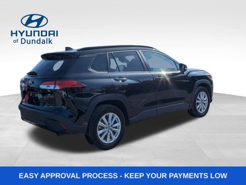 Used 2024 Toyota Corolla Cross LE image 10