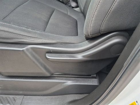 Used 2021 Chevrolet Silverado 1500 Custom image 12