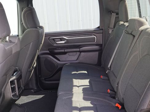 Used 2019 RAM 1500 Big Horn AWD/4WD image 31