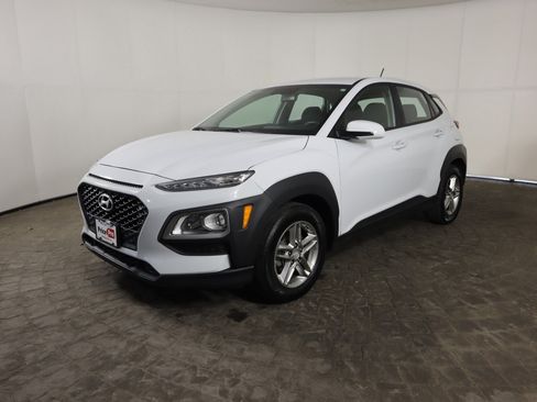 Used 2018 Hyundai Kona SE AWD/4WD image 4
