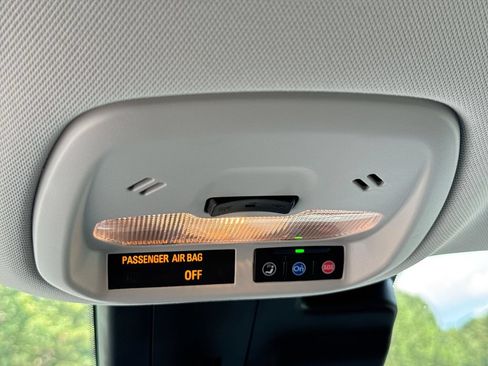 Used 2026 Chevrolet Trax LS FWD image 19