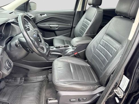 Used 2014 Ford Escape Titanium w/ Equipment Group 401A AWD/4WD image 15