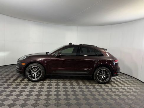 Used 2024 Porsche Macan AWD/4WD image 10