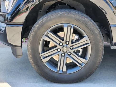 Used 2023 Ford F150 Lariat AWD/4WD image 11