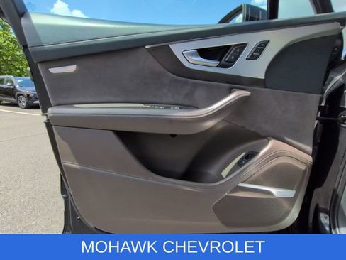 Used 2018 Audi Q7 3.0T Prestige AWD/4WD image 24