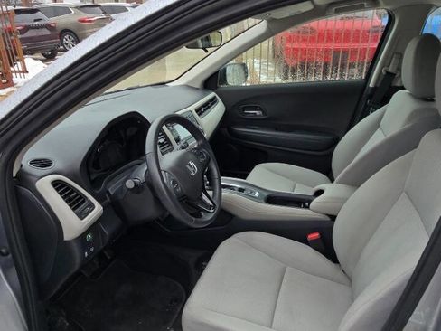 Used 2021 Honda HR-V LX image 21