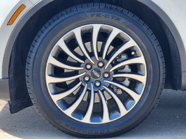 Used 2021 Lincoln Aviator Reserve w/ Elements Package Plus RWD image 10