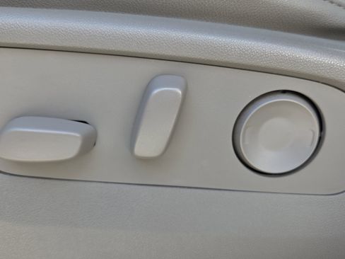 Used 2022 GMC Sierra 1500 SLT w/ SLT Premium Package image 27