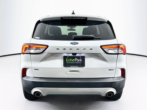 Used 2021 Ford Escape SE FWD image 7