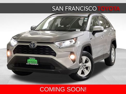 Used 2019 Toyota RAV4 XLE image 1
