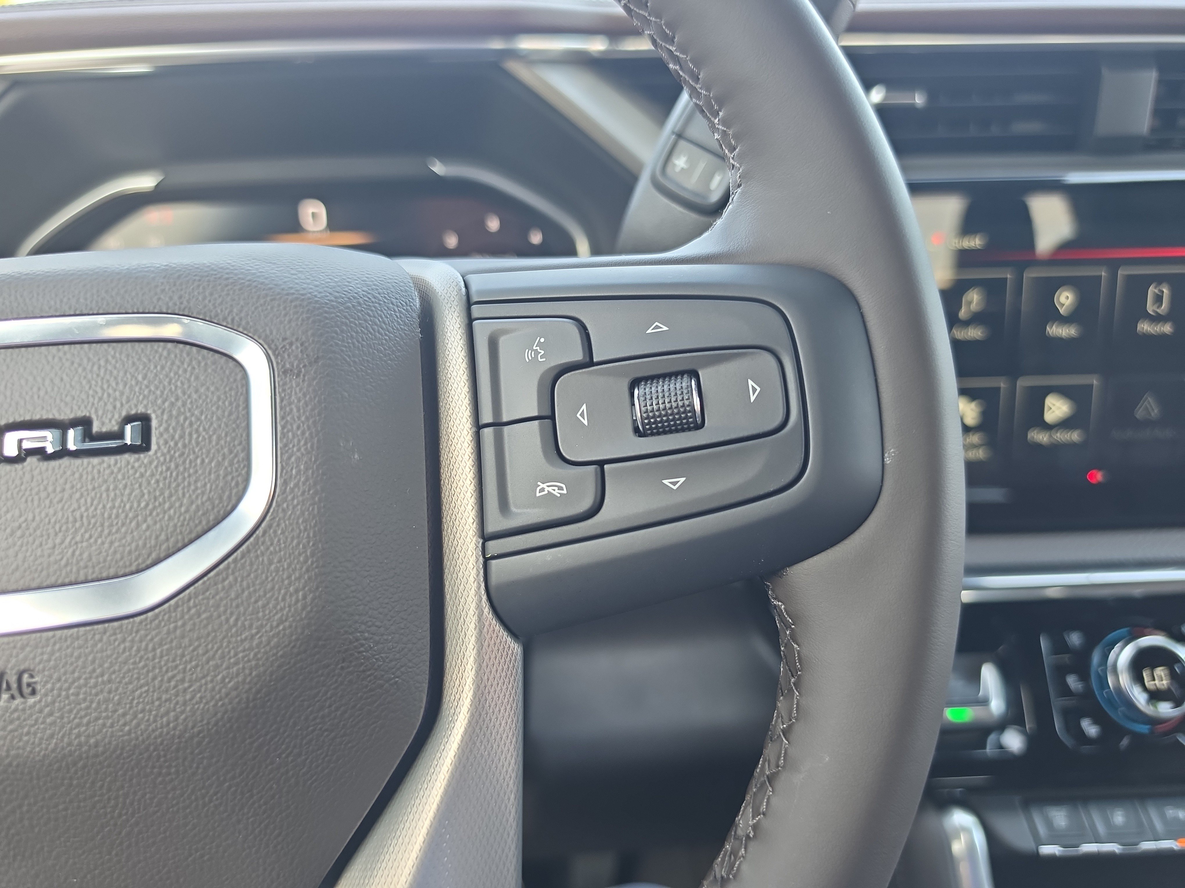 New 2026 GMC Sierra 3500 Denali w/ Denali Reserve Package AWD/4WD image 24