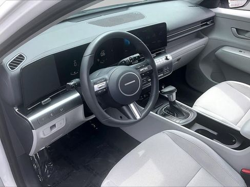 Used 2026 Hyundai Kona SEL Sport FWD image 18