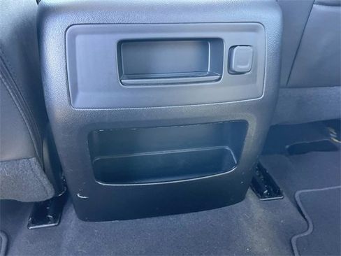 Used 2018 GMC Sierra 1500 SLT image 18