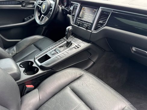 Used 2016 Porsche Macan S image 15