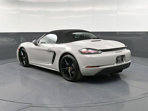 Certified 2025 Porsche 718 Boxster image 3