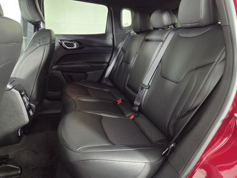 New 2026 Jeep Compass Latitude image 28